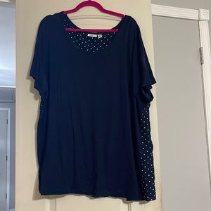 Cute polka dot top!